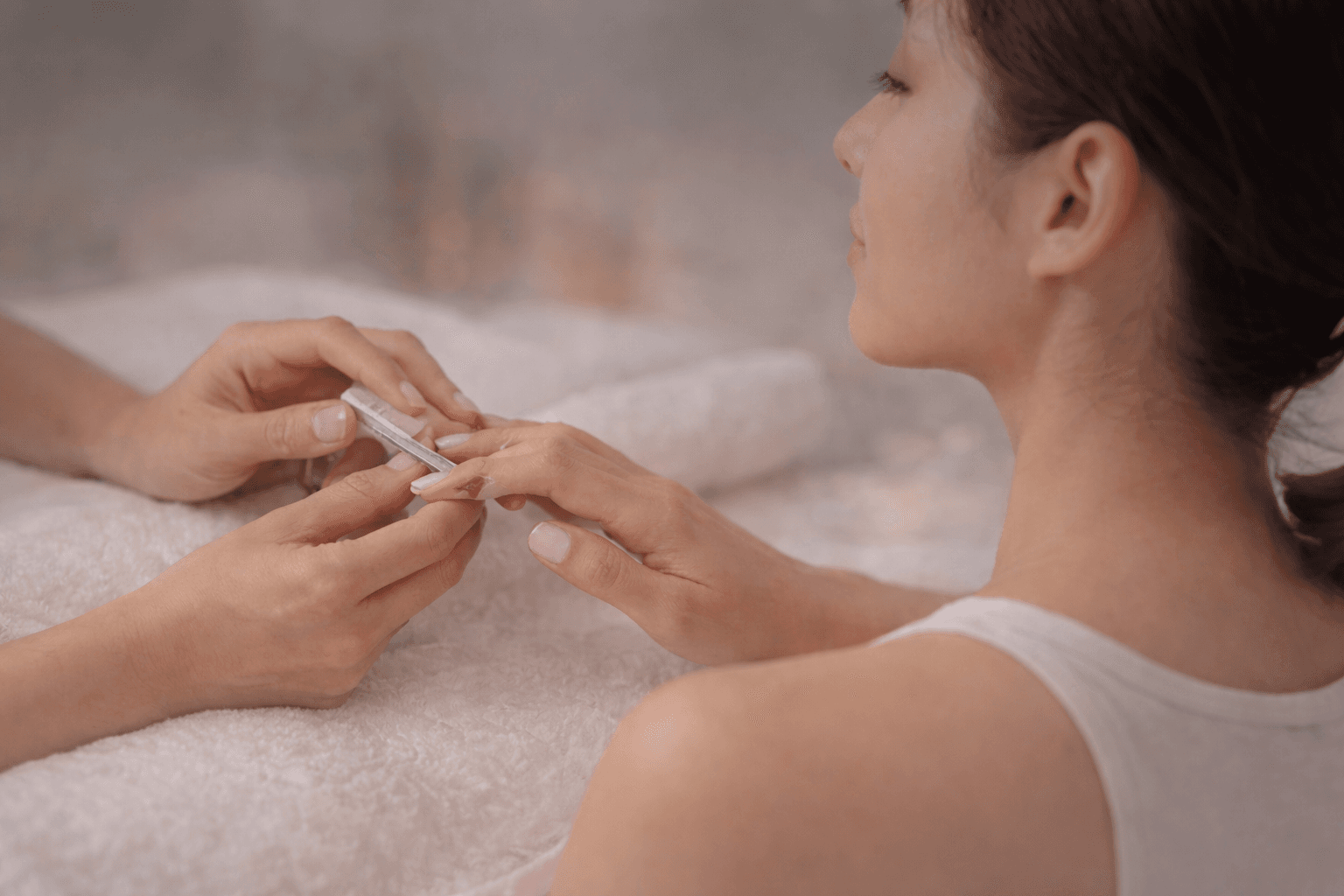 Manicure service featured on BookMiz